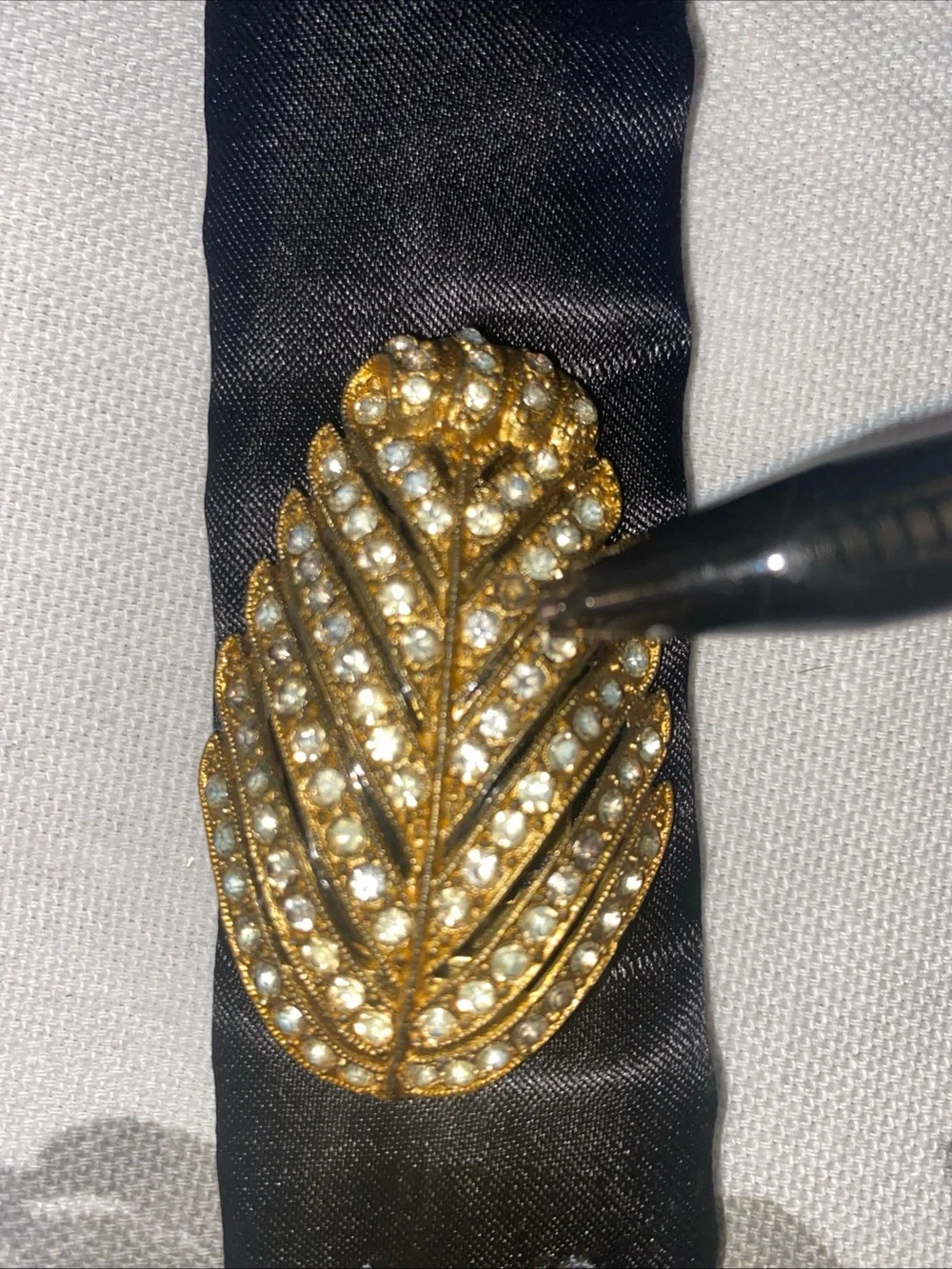 Vintage Belt ART DECO Rhinestone FUR Clip SHOE CLIP Brooch 2 × 1.5